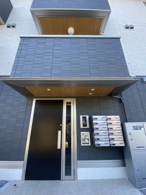 【エントランス】 | KENT HOUSE three | 毎日通るエントランスはこのようになっています