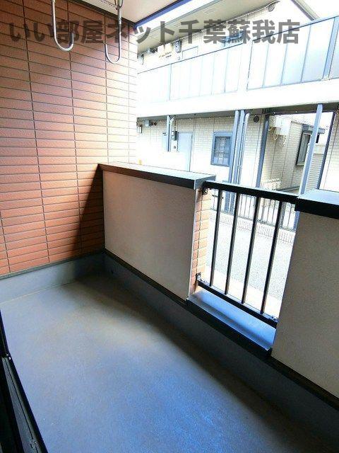 エクセレントパレスのバルコニー|シューズボックス付きで靴もスッキリ収納！
