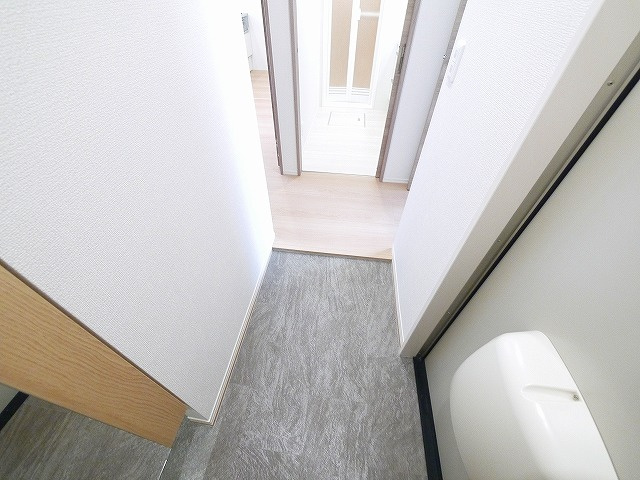 セレーノみあとの玄関
