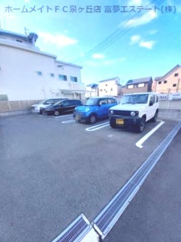 シェソワ メテオールの駐車場