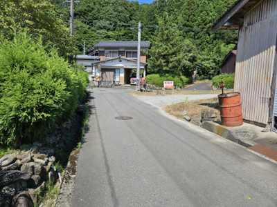 【前面道路含む現地写真】 | 岩美郡岩美町白地土地