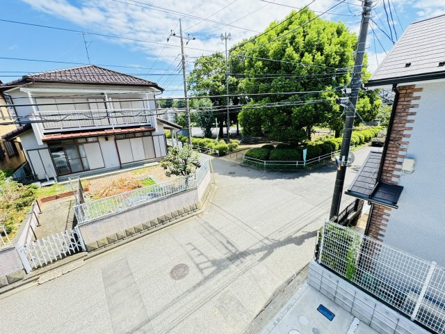 松戸市常盤平西窪町新築戸建【常盤平第三小：5分】の展望|バルコニーより道路側眺望