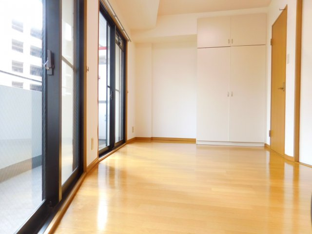 アップルハイツ南芥川の洋室