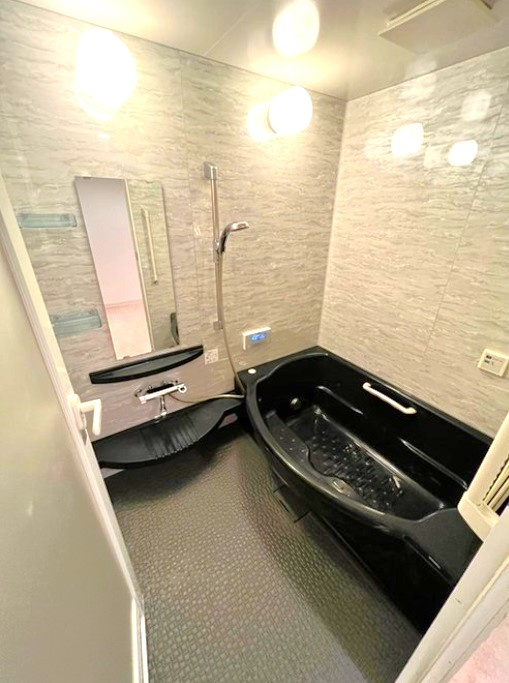 最上階メゾネットタイプ■ＬＤＫ２７帖の広々間取り■オール電化３ＬＤＫ住戸■グランフォルム清水別邸の浴室|浴室