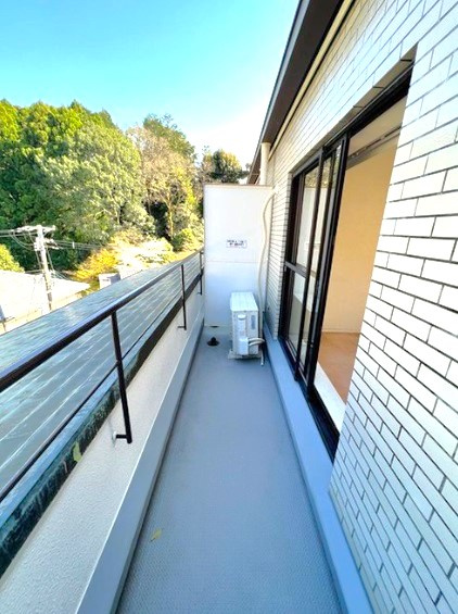 最上階メゾネットタイプ■ＬＤＫ２７帖の広々間取り■オール電化３ＬＤＫ住戸■グランフォルム清水別邸のバルコニー|６階バルコニー