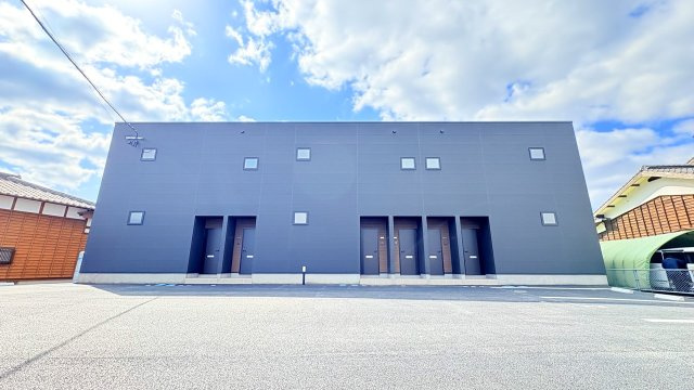 フェスタリア高塚Ⅱの外観|外観もきれいです