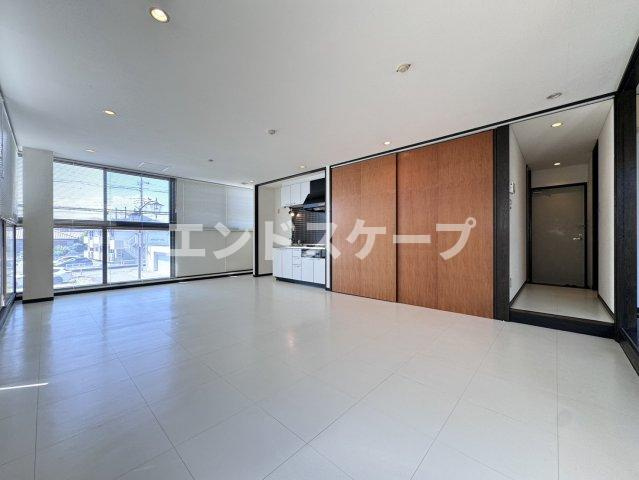 STYLE ９の居間・リビング|高崎、前橋、伊勢崎エリアのお部屋探しはエンドスケープまで！お客様の理想お聞かせ下さい♪