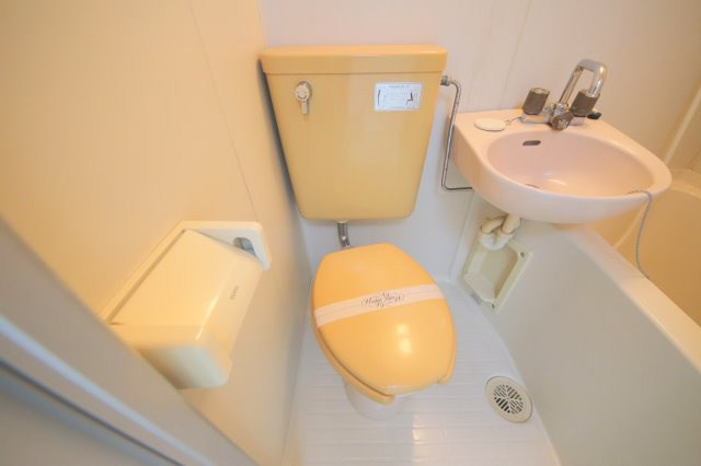 法蓮町第3マンションのトイレ