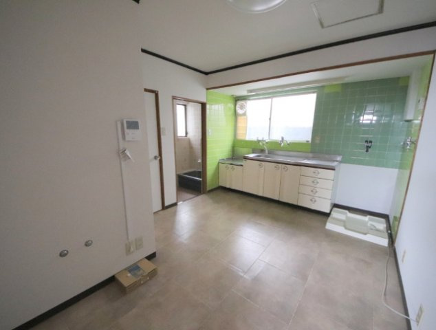 マンション廣岡の居間・リビング