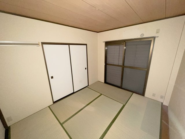 エクレール大安寺の和室