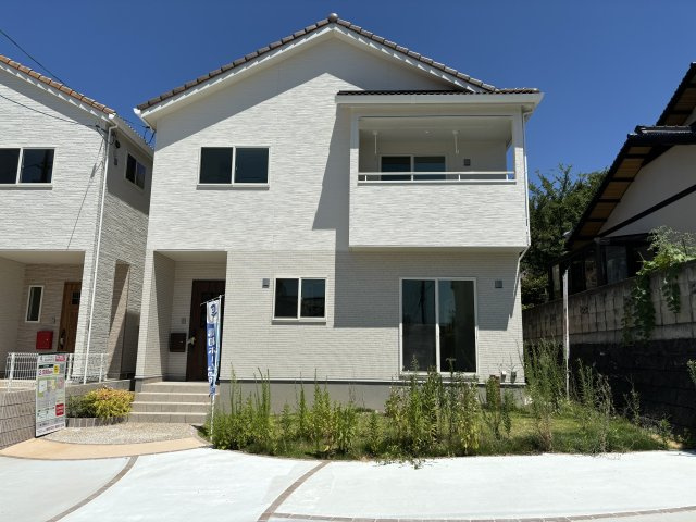 広島市安佐北区あさひが丘８丁目の中古一戸建の外観