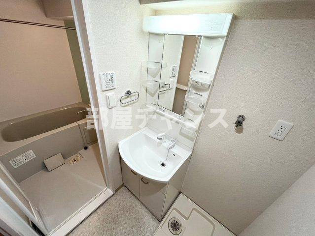 名古屋市中区千代田４丁目の賃貸マンションの独立洗面台