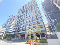 サヴォイコートオブアームズ