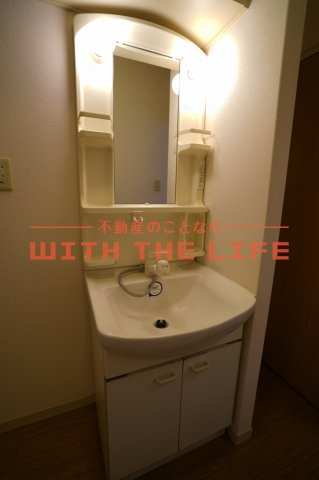 メジンK【キャッシュバック対象物件】の独立洗面台|独立洗面台あり、毎朝おしゃれに忙しい女性の方におすすめです