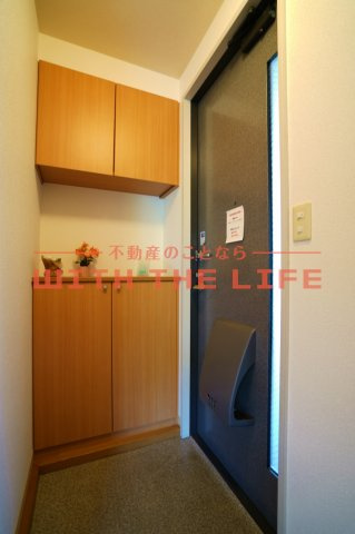 メジンK【キャッシュバック対象物件】の玄関|シンプルで使いやすい玄関です