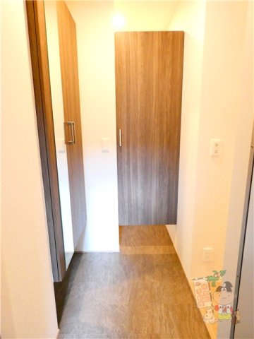 アルモギオーネの玄関