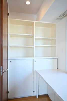 【収納】 | サンウッド目白台 | （リビング）