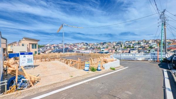 横浜市南区六ツ川２丁目の新築一戸建の前面道路含む現地写真|現在建築中ですが、住環境を現地にてご確認下さい！
周辺環境も合わせてご案内させて頂きます！