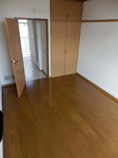 町田市中町２丁目の賃貸マンションの内装
