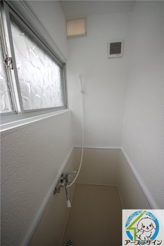 朝霧南町4丁目貸家の浴室