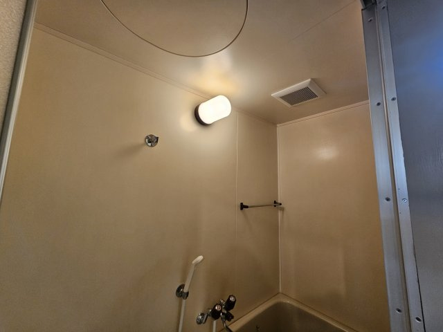 ファーストマンションの浴室