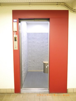 【その他共用部分】 | あるとやっぱり便利です！EVホール。