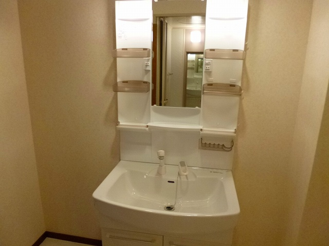 【独立洗面台】