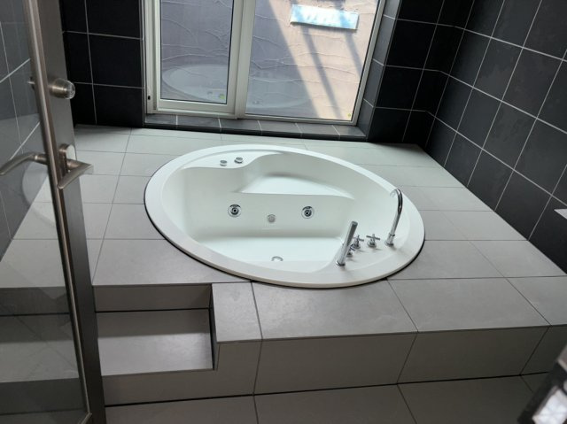 北見市中央三輪３丁目戸建の浴室