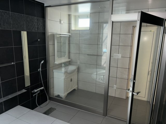 北見市中央三輪３丁目戸建の浴室