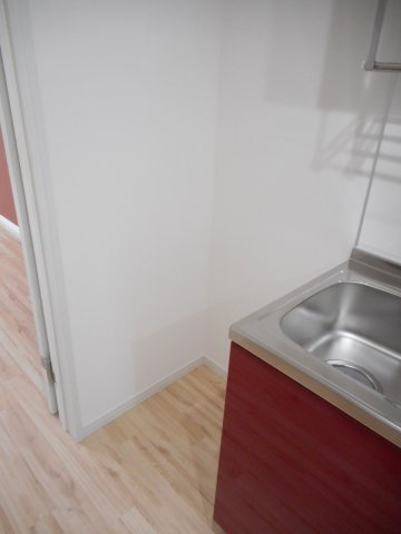 シャルロットのその他|冷蔵庫置場