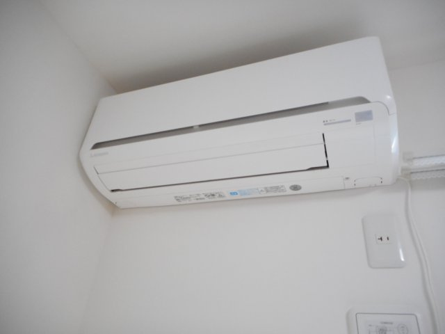 シャルロットの設備|エアコン