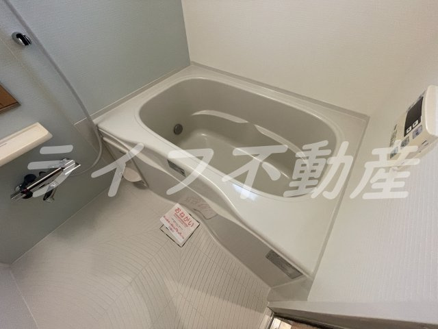 コッティIの浴室|落ち着いた空間のお風呂です
