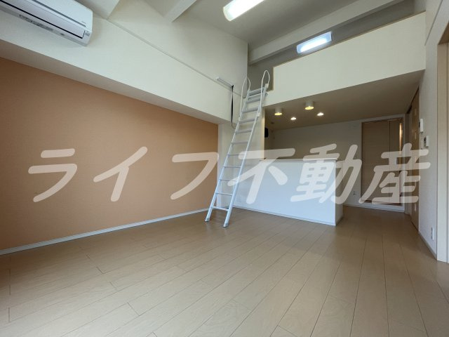 コッティIの居間・リビング|ゆったり過ごせる居間です