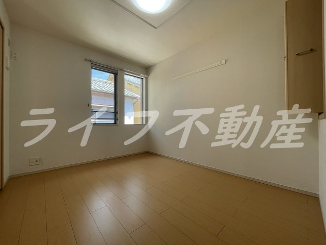 コッティIの洋室|個人の部屋や寝室として使える洋室です