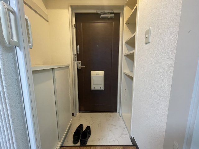 【玄関】 | 信栄ハイム