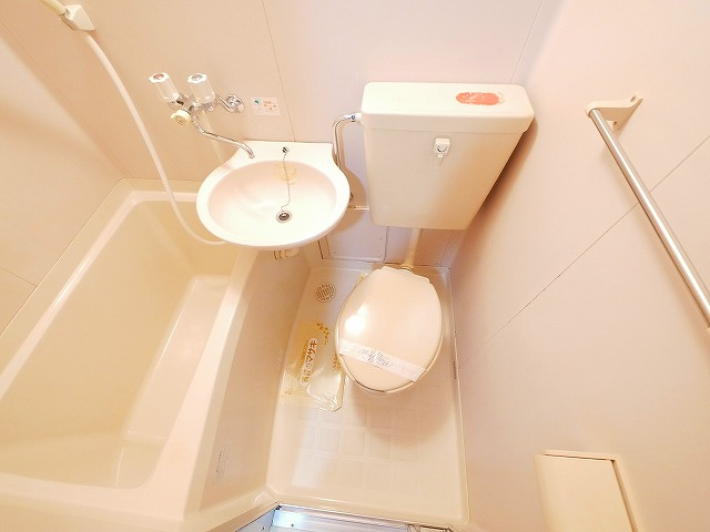 シティパレス新大宮P-5のトイレ