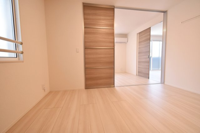 ヴェラアズールの洋室|洋室6.6帖