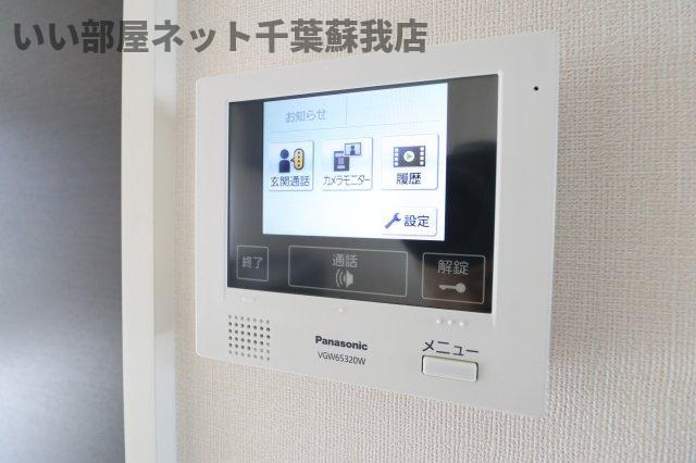 ニューコスモのセキュリティ|TVモニターホン付きでセキュリティ面も安心！