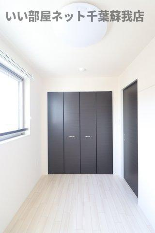 ニューコスモの洋室|使い勝手のいい洋室です