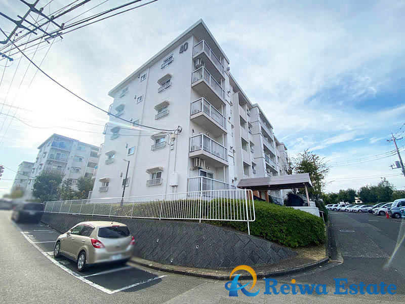 湘南ライフタウン駒寄第二住宅40号棟の外観