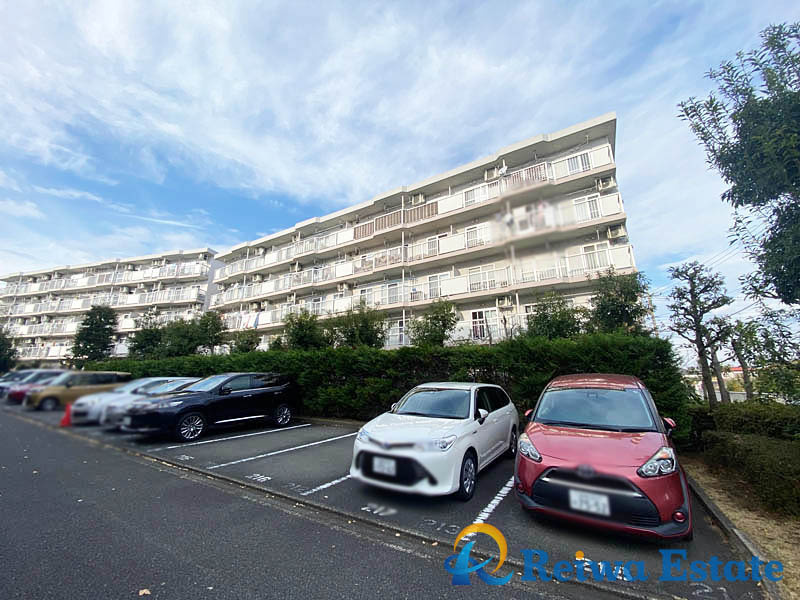 湘南ライフタウン駒寄第二住宅40号棟の外観