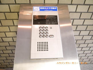 【その他共用部分】 | エントランス入り口は安心のオートロック仕様です。