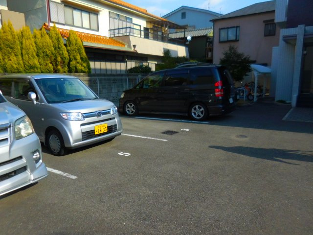 PGM長澤の駐車場