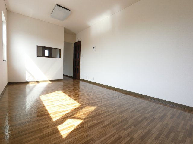 【居間・リビング】