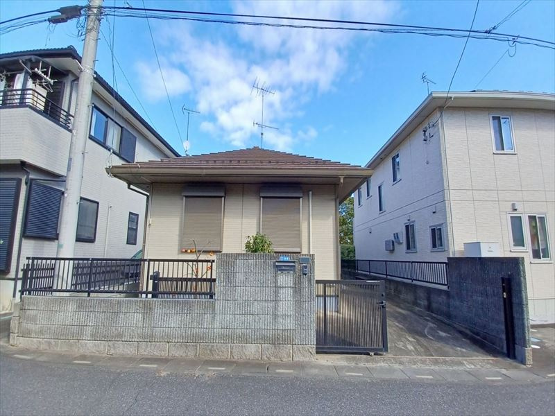 比企郡滑川町月の輪3丁目　中古戸建の外観