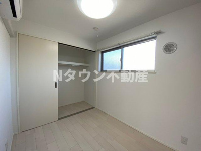 【居間・リビング】 | ハーモニーテラス志賀町Ⅱ | 居間です