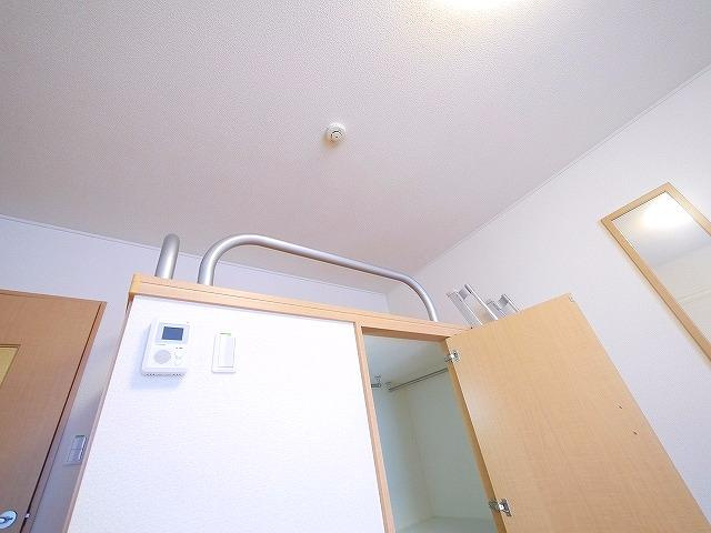レオパレス大陽伍番館のセキュリティ|モニターホン付きで安心ですね