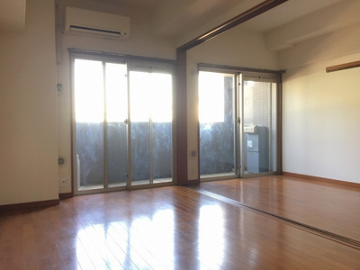 【居間・リビング】 | イルマーレ博多　★プライスホームなら仲介手数料も割引価格です★