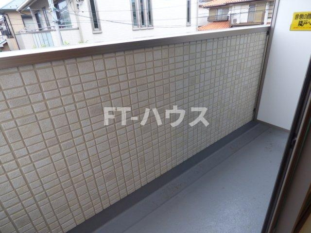 Ｆｏｕｒ　Ｓｅａｓｏｎｓ新検見川のバルコニー
