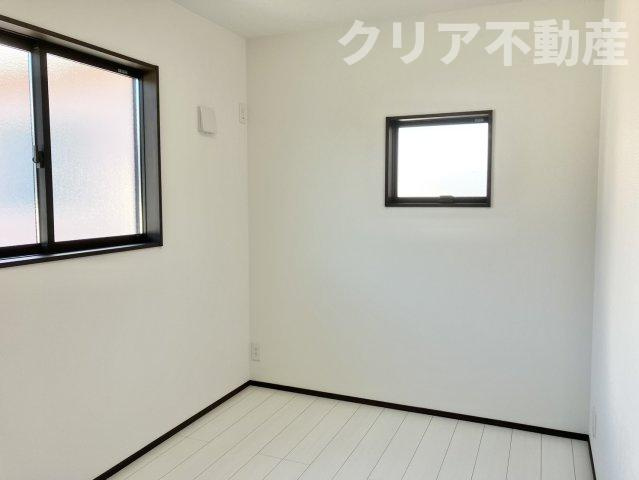 【洋室】 | 伊勢崎市寿町　未入居戸建て